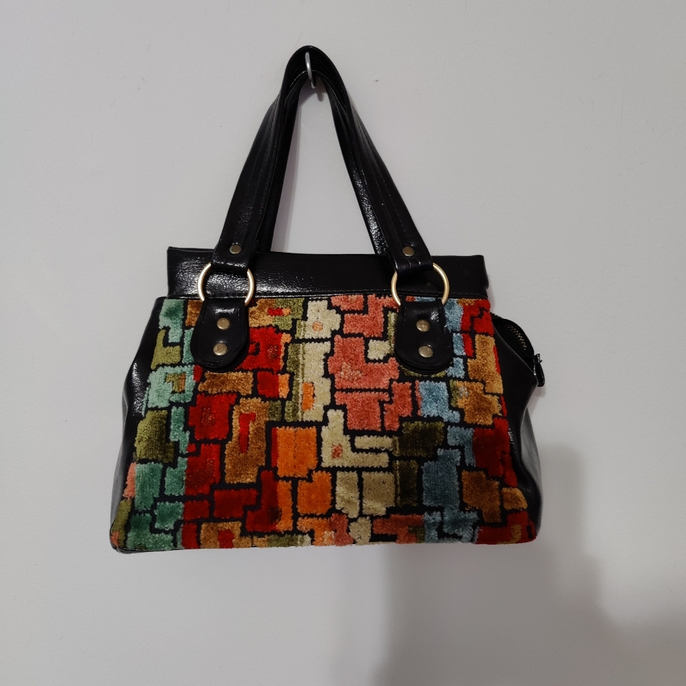 carpet tapestry vintage handbag purse black patent leather iconic 70s chic - Picture 2 of 7